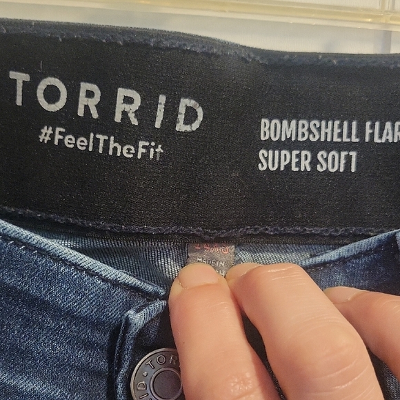 Torrid Blue Wide Leg Flare Jeans 14xs - Picture 3 of 4